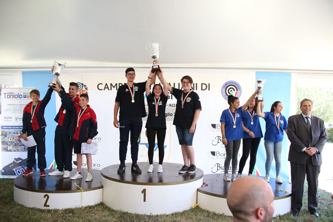 Campionati-Italiani-Giovani Roma-2016 Squadra-P10-Rag-1^-Class.-Candela-con-Fares-A---Veccaro-M---Francolino-G-rid